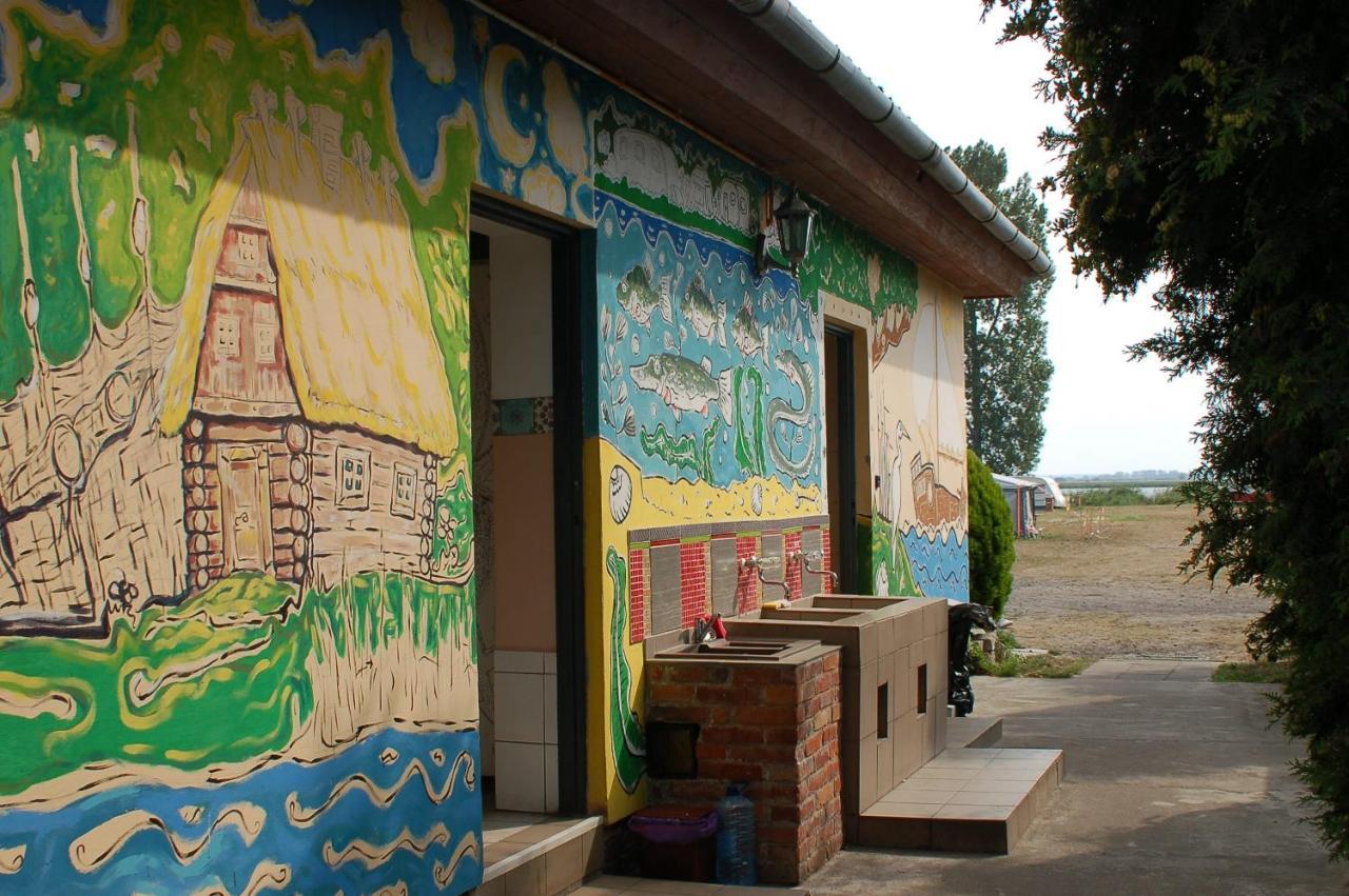 Camping Rogowo Mrzezyno Exterior photo